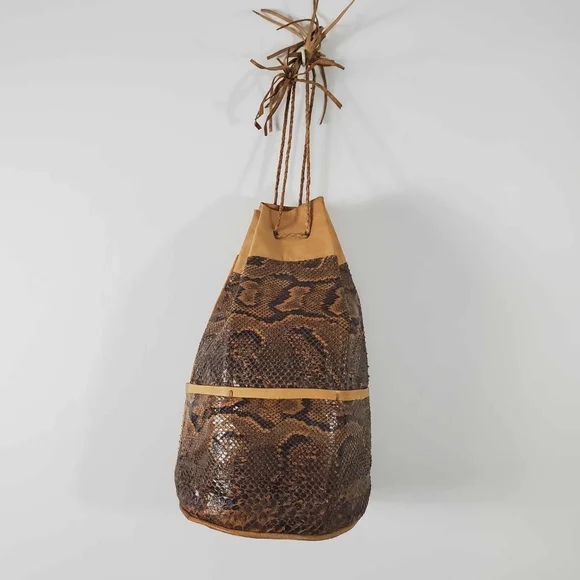 Vintage Snakeskin 1970s Brown Drawstring  Satchel Crossbody Handbag - Picture 3 of 10